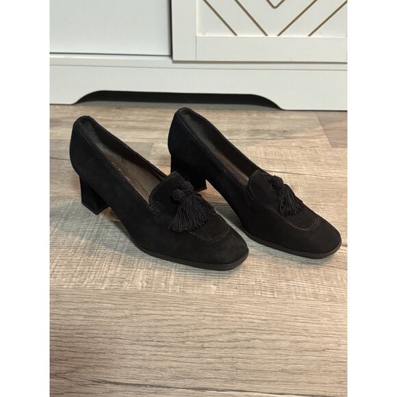 Stuart Weitzman 7.5 Suede Chunky Pumps Heels Tassel Loafers Black - Picture 1 of 6